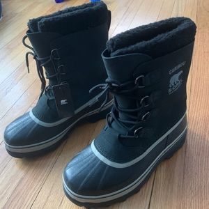 New Sorel Caribou black waterproof men’s boots. 10